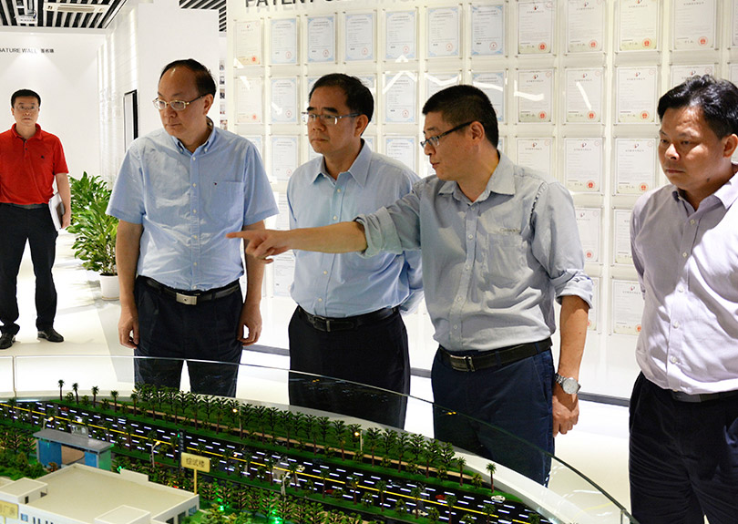 辅导来访： 2018.10东莞市委书记梁维东7790必发集团调研